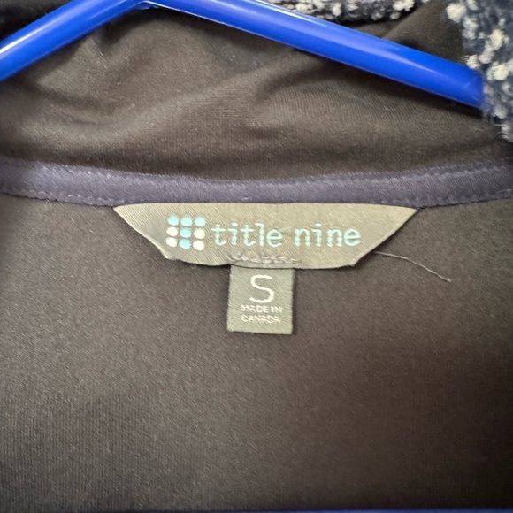 Title Nine Jacket Full Zip Fleece‎ Stretch Long Sleeve Navy. Small. Cozy. - Picture 2 of 6